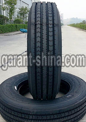 Copartner CP962 (рулевая) 215/75 R17.5 127/124M 16PR - Фото протектора шины на улице